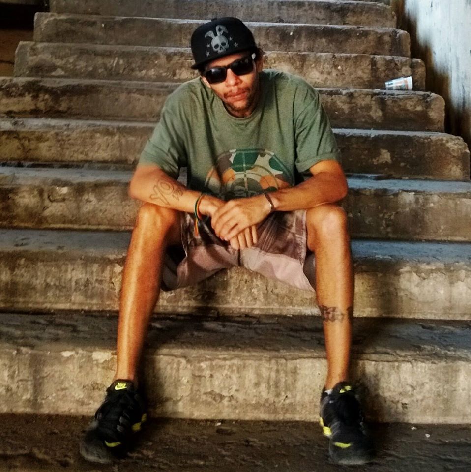 Ouça ‘Mina Louca’, novo single de Sahell com participação de KMKZ