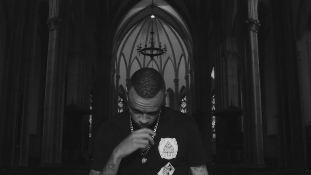 BZ lança novo videoclipe, assista “Novos Caminhos”