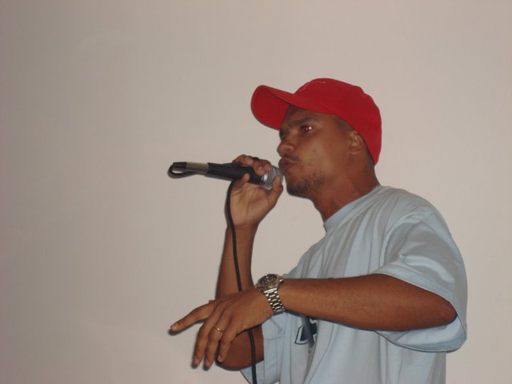 Rapper carioca El Tosh prepara novo álbum com produção de Ryan Kemmer