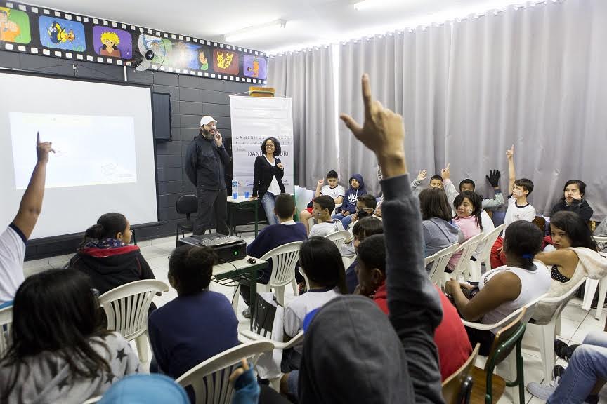 Projeto educativo ‘Caminhos da Arte’ incentiva a produção fotográfica de jovens de escola pública na Vila Maria