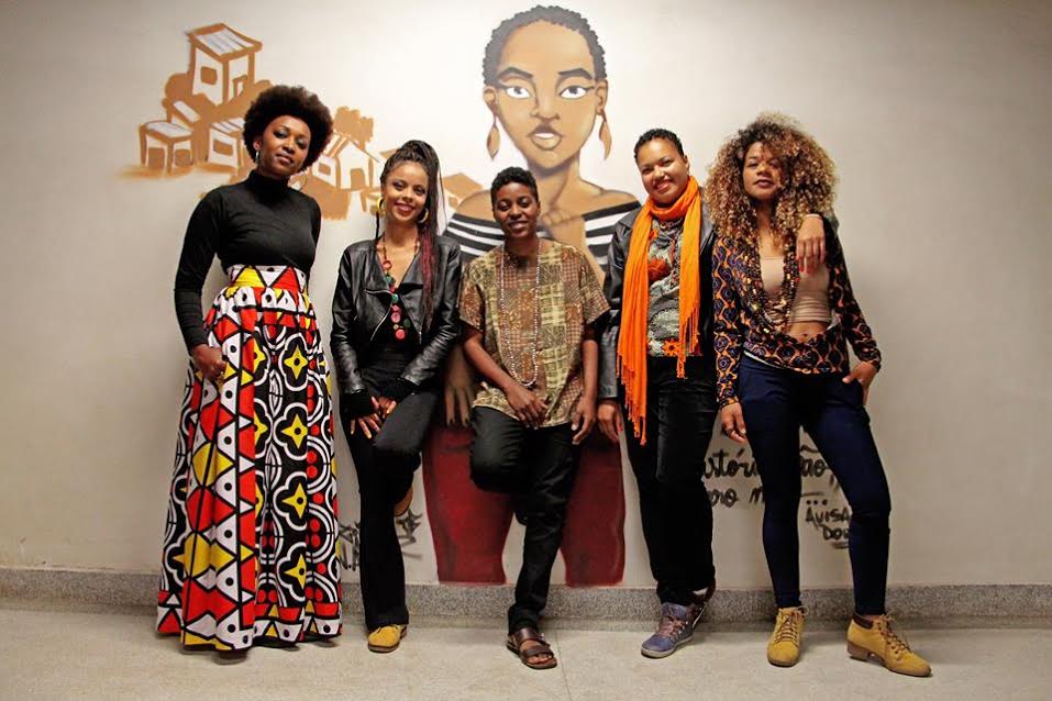 Sarau das Pretas leva ancestralidade, música e poesia às periferias de SP