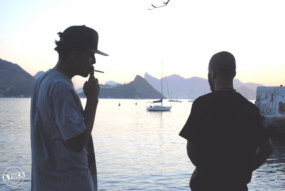 Grupo D’front lança clipe da música ‘Cheiro da Flor’