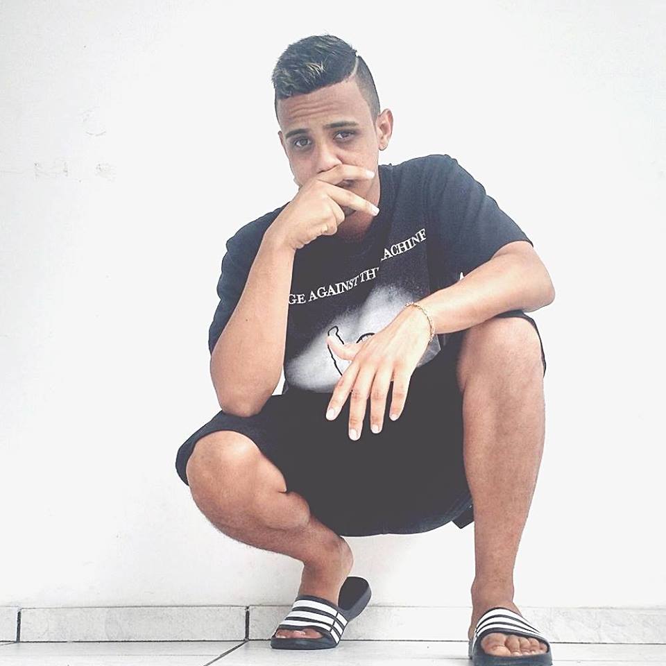 Rapper baiano Geovane Mc lança clipe da música ‘x.X.x’
