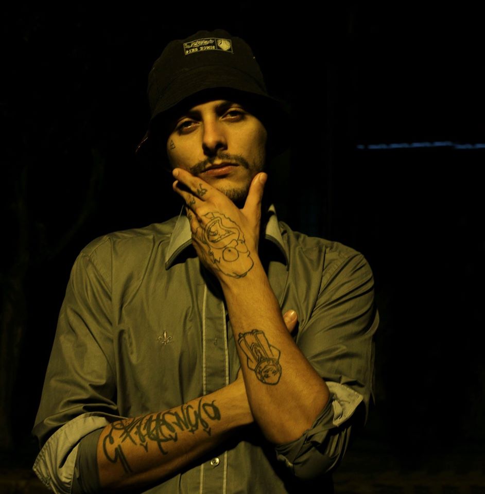 Assista ‘Além do Óbvio’, primeiro clipe solo de Qcai