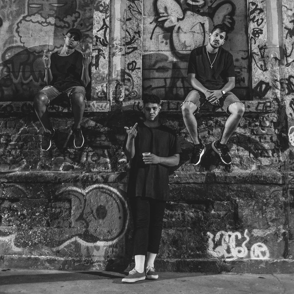 Grupo Sonoravoz  lança single ‘Me Sentindo um Monstro’