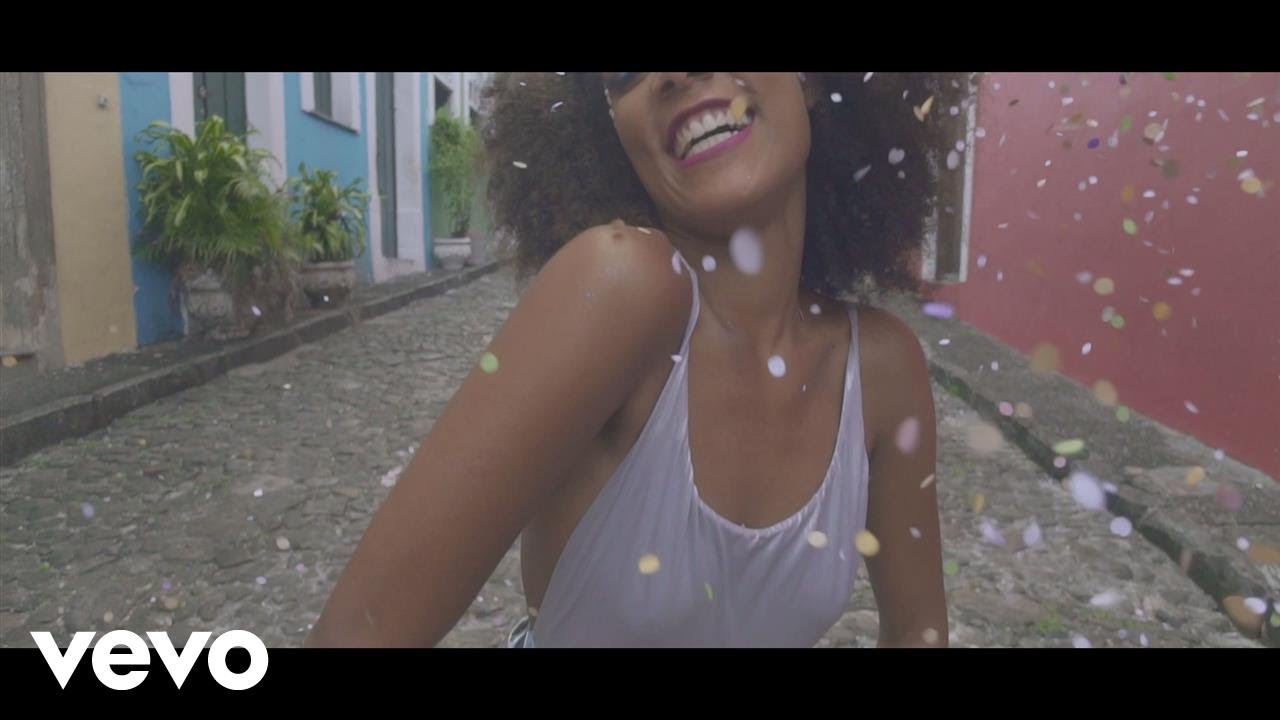 Emicida lança clipe de “Baiana”, gravado em Salvador durante o Carnaval