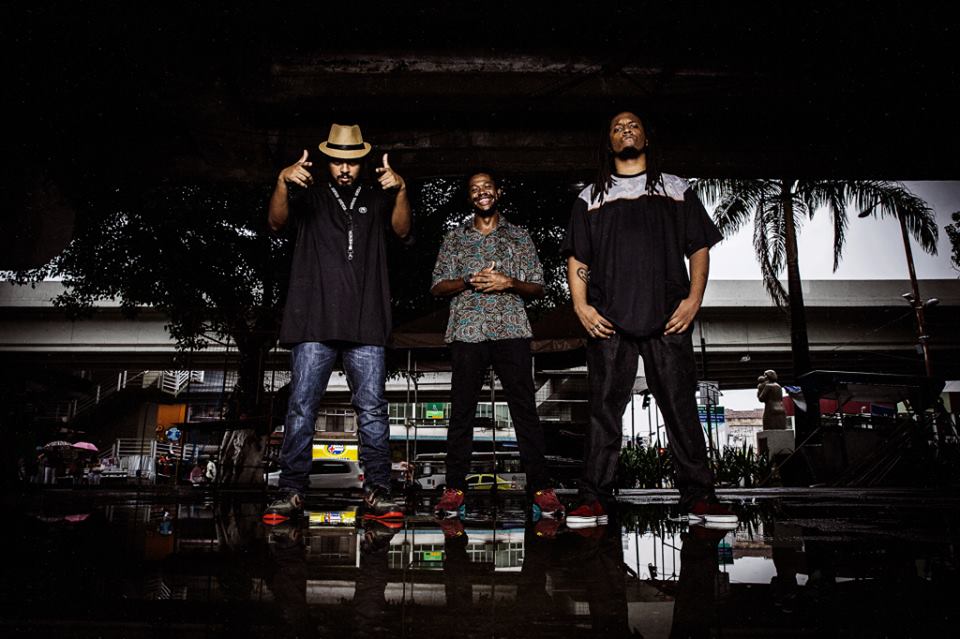 Antiéticos apresenta inédito single “Na Cara”