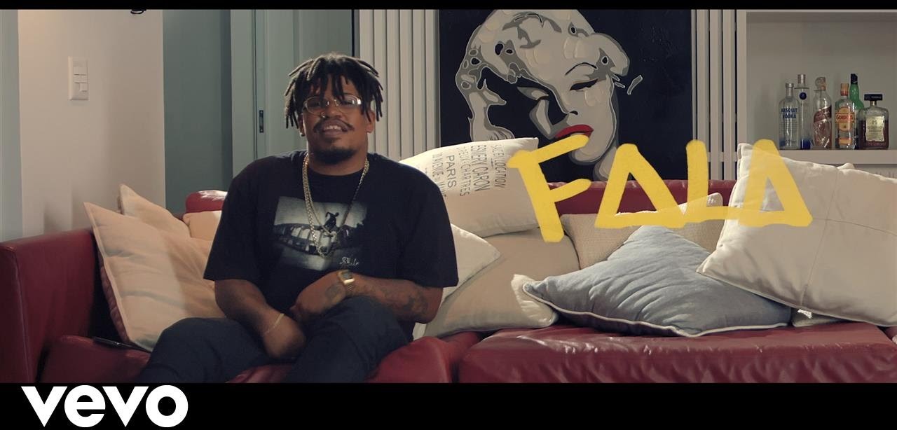 Luccas Carlos apresenta clipe da romântica “Fala”