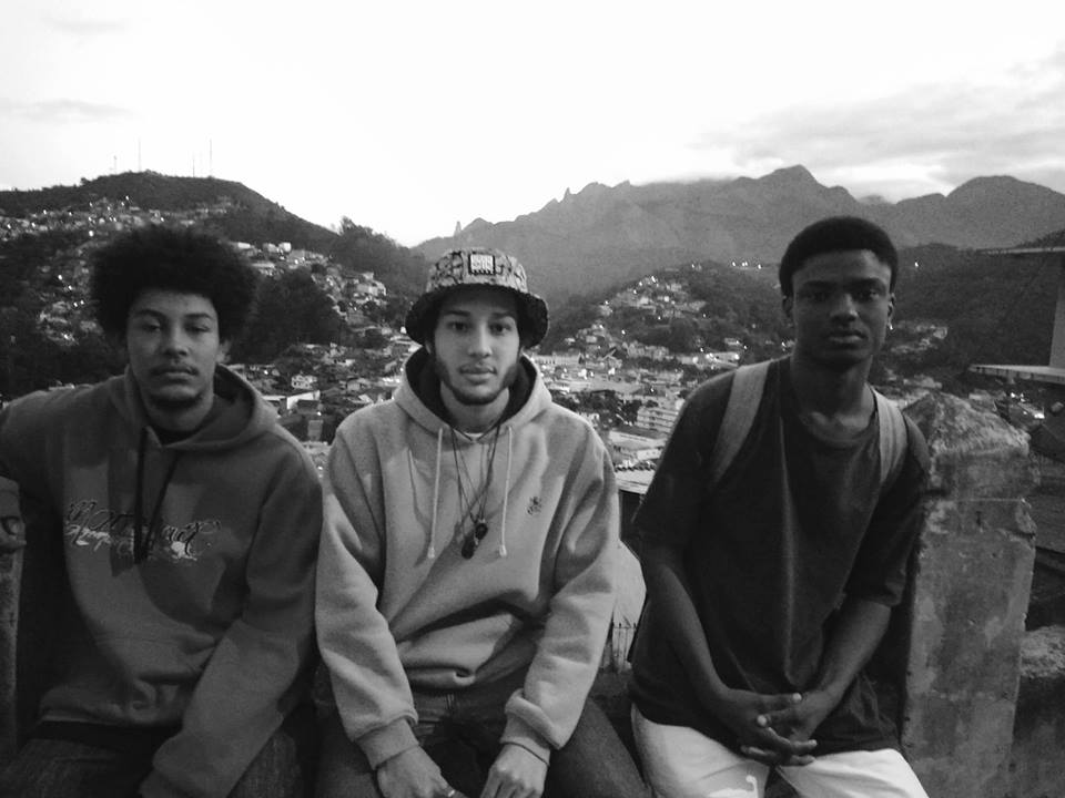CDR.JF apresenta single “Choque no Sistema”, trabalho de estreia do grupo