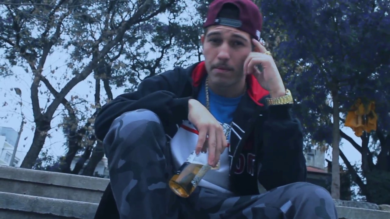 Granadeiro lança clipe “Quintal de casa”