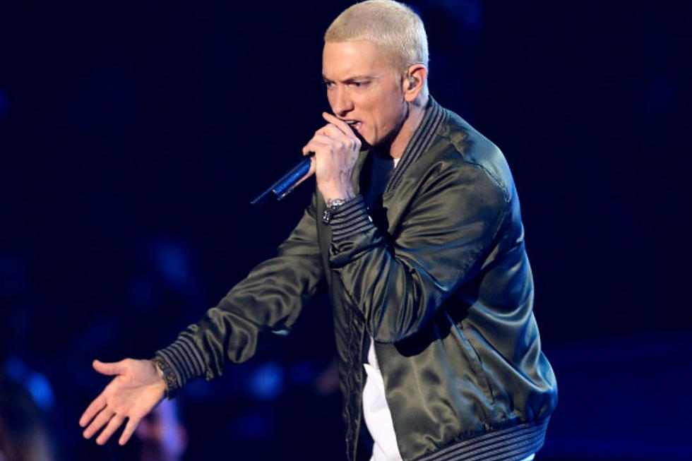 Eminem anuncia data de lançamento do novo álbum