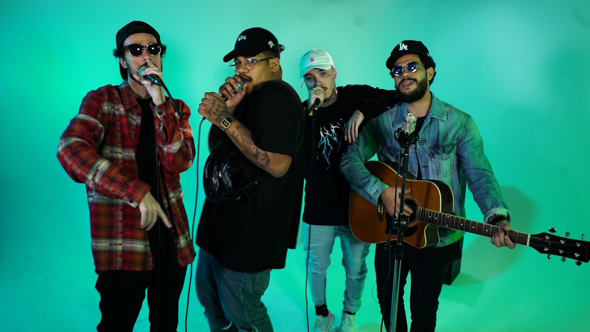 Reis do Nada feat. Luccas Carlos e Santo lançam versão inédita de “Mulheres Peladas”