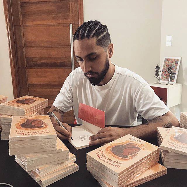 “Ideias que rimam mais que palavras – Vol.1” , primeiro livro do RASHID tá chegando!!!