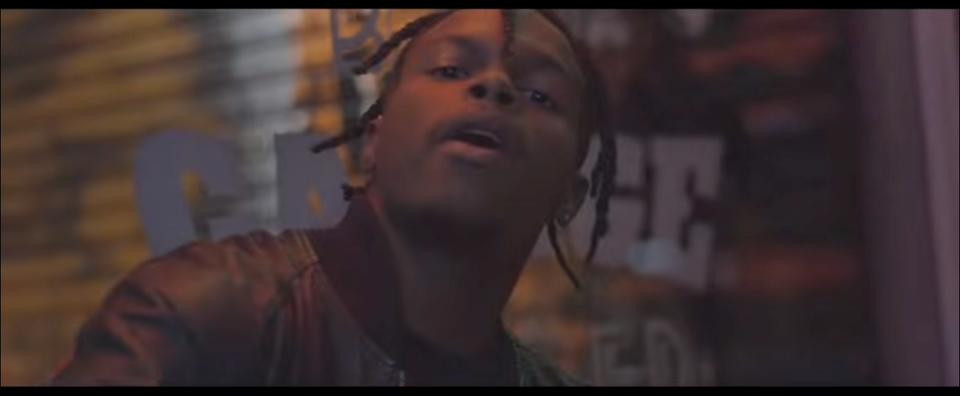 BAREM lança clipe da romantica ‘Gastando Papéis’