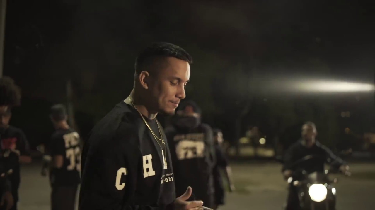 CHS lança clipe da linda ‘Ponteiros’