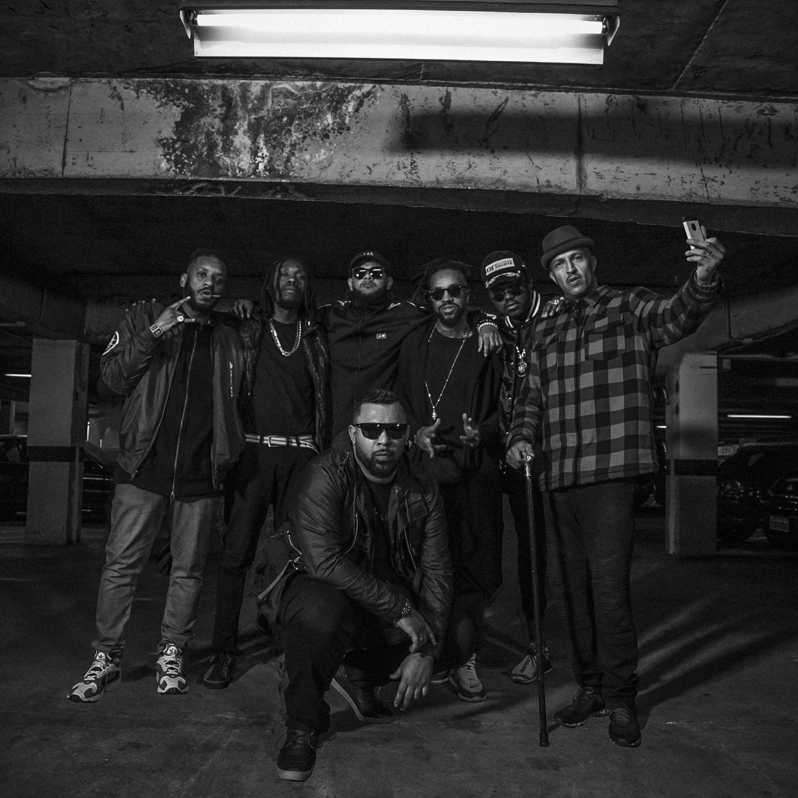 Mano Brown, Emicida, Rael, Rincon Sapiência, BK e Djonga se unem no novo som de Devasto