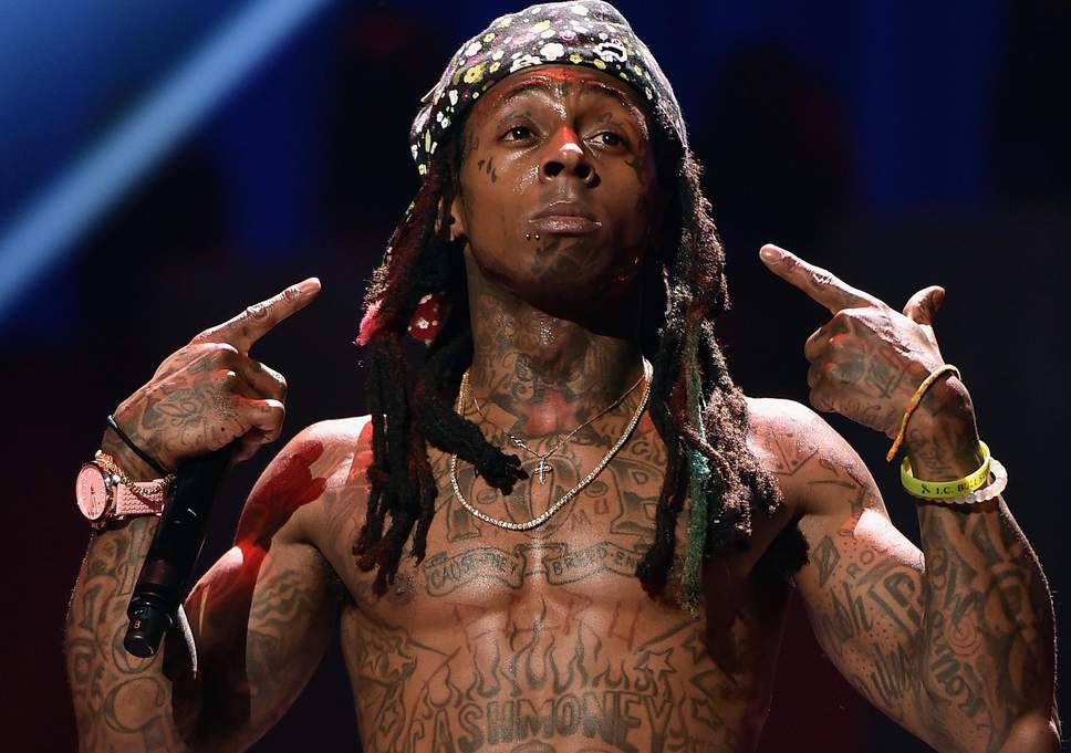 Lil Wayne se torna o primeiro artista a estrear duas músicas no Hot 100 Top Five da Billboard