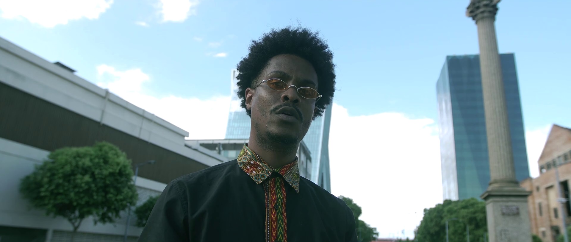 Jota Jr lança clipe “Desculpe por ser negro” pela Tudubom Records