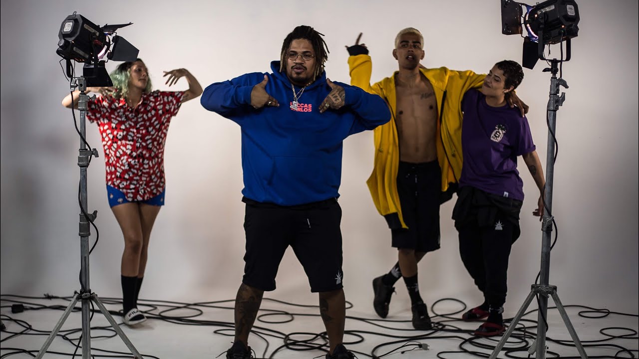 Pineapple  reúne Lucas Boombeat, Bivolt, Luccas Carlos e Azzy no clipe “Eu Avisei”