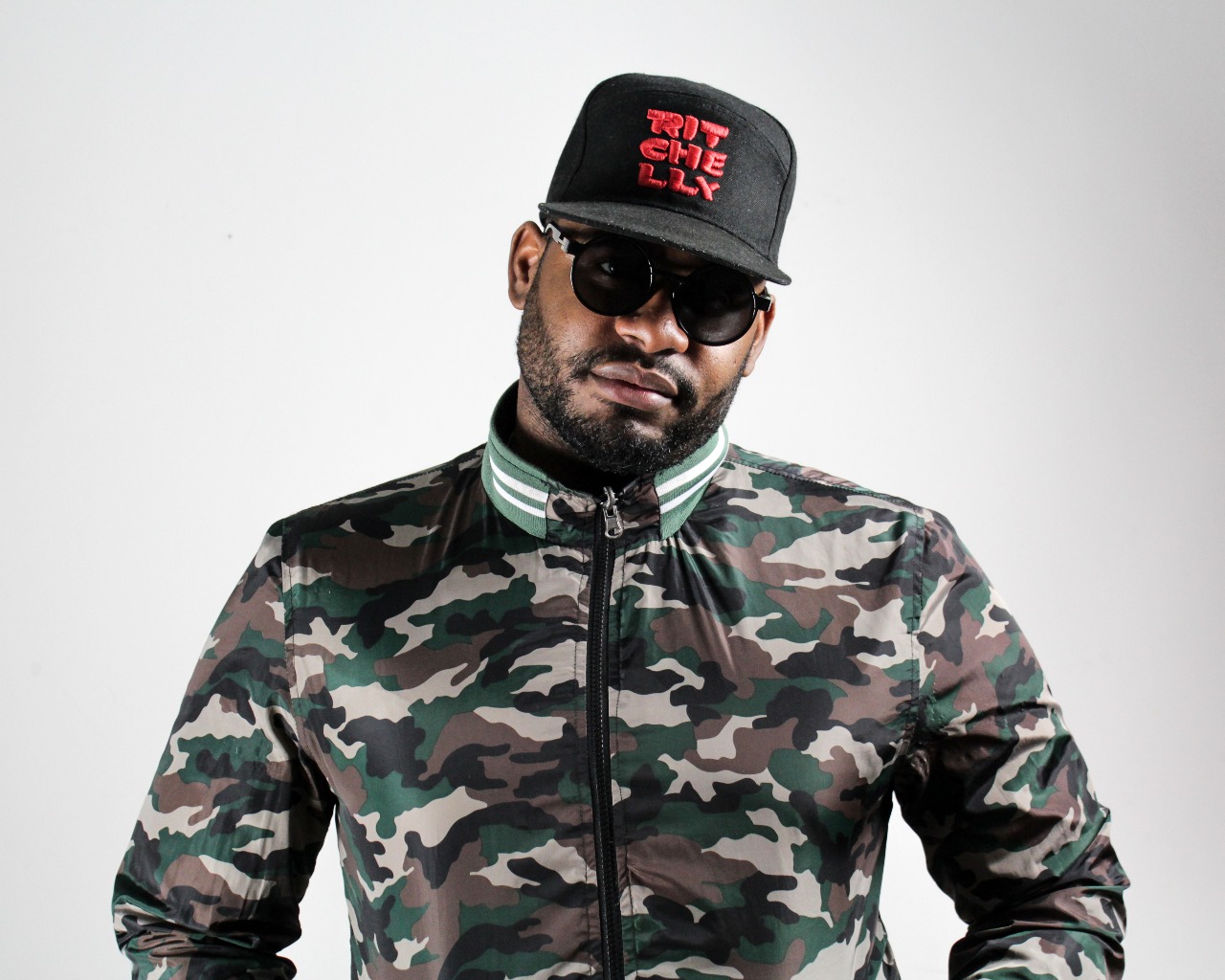 DJ Ritchelly lança TWOLI CYPHER