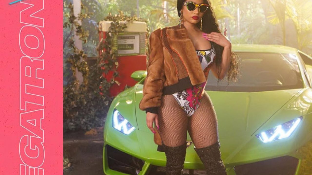 Nicki Minaj esbanja sensualidade em Novo clipe ‘Megatron’
