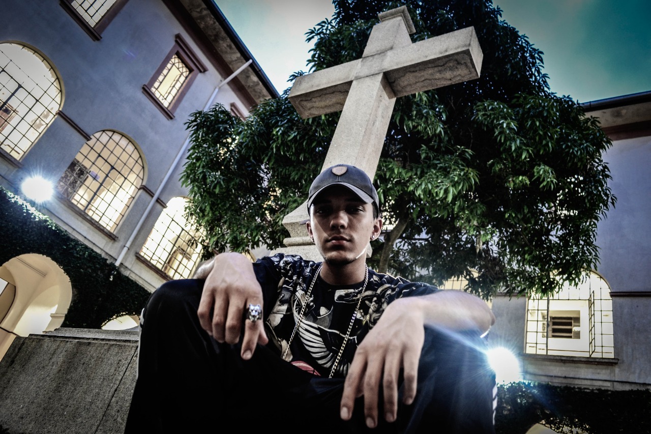 Fenrir começa nova fase na carreira com clipe “Sangue de Thanos”