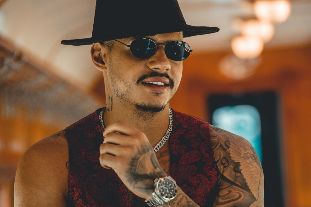 Hungria Hip Hop lança single e clipe “Primeiro Milhão”