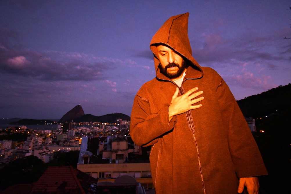 Gabriel O Pensador lança novo single “A Cura Tá No Coração” em live, nesta sexta-feira (15)