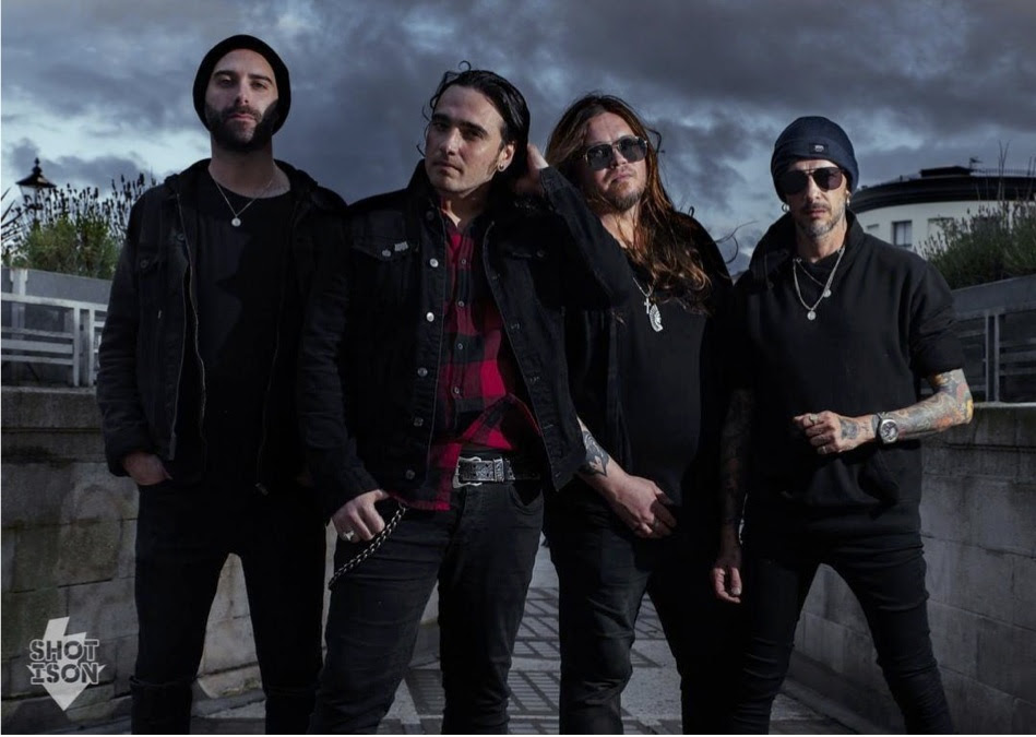 Madre Sun lança EP de estreia “The Speed Of Light”