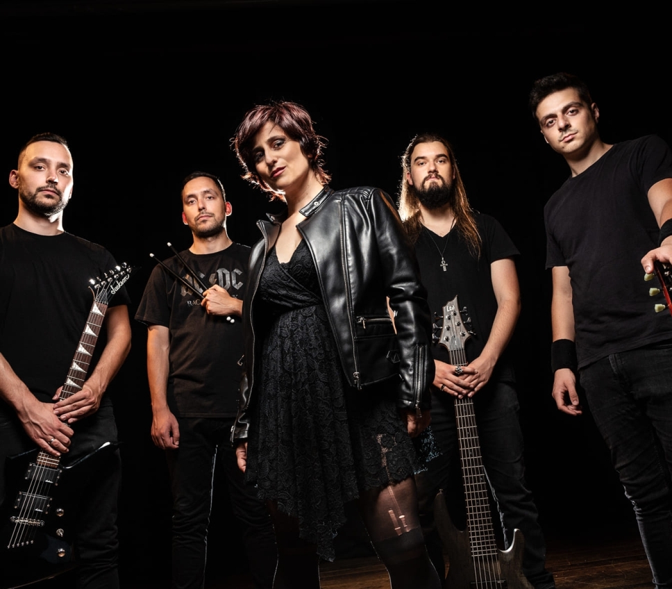 Lilith’s Revenge: banda revela conceito elaborado para a música “Revenge”, que conta com participação de Björn Strid (Soilwork)