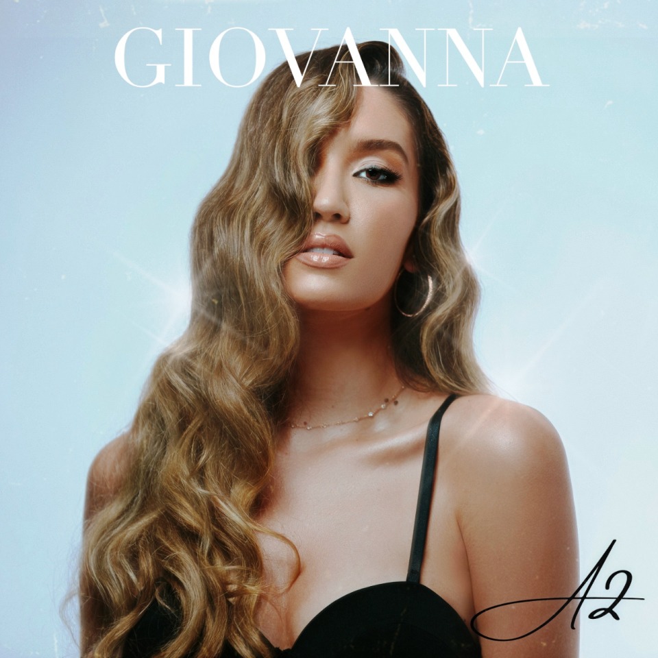 Giovanna estrela clipe sensual em seu novo single
