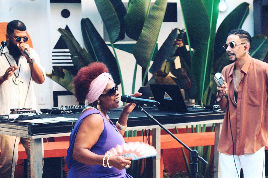 Em show virtual, mineiro Licon apresenta projeto RapComSamba e traz participações de Rita Silva e Capone Beatbox