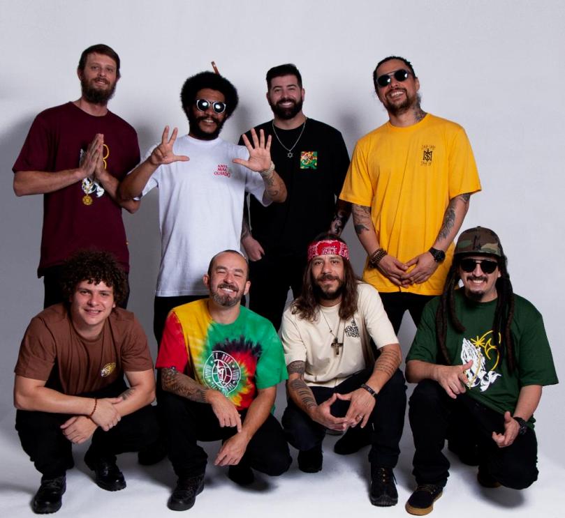 Banda mato Seco se apresenta no Zandara Festival