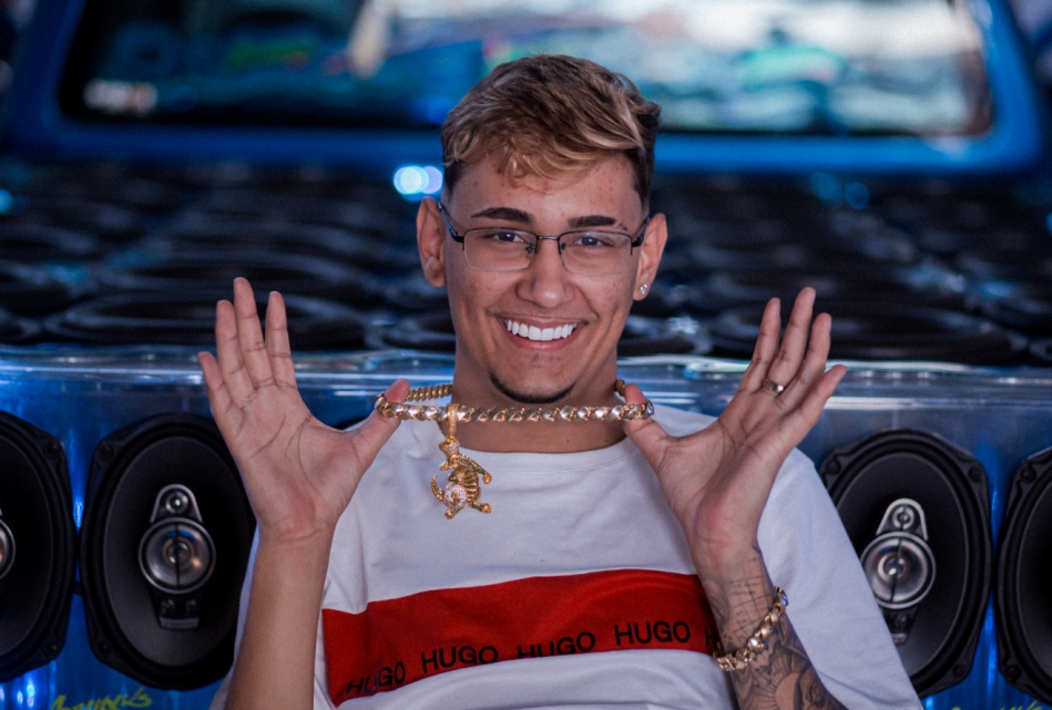 *MC Jacaré ocupa a 3ª posição no Top 10 do Spotify com novo single “Vento Forte”*