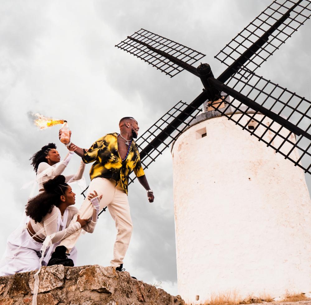 “O Dono do Lugar”: Djonga revela a capa de seu novo disco com influência em “Dom Quixote”