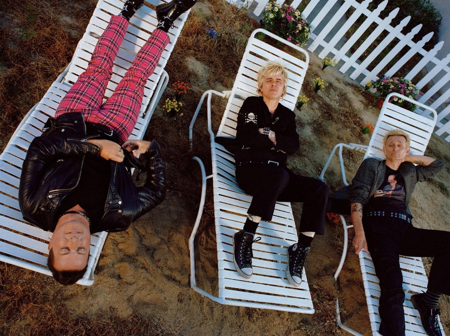 GREEN DAY LANÇA O AGUARDADO ÁLBUM “SAVIORS”